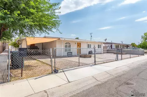 2075 E 24 Pl, Yuma, AZ 85365 photo 3