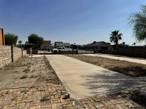 13682 E 53 Dr, Yuma, AZ 85367 photo 3