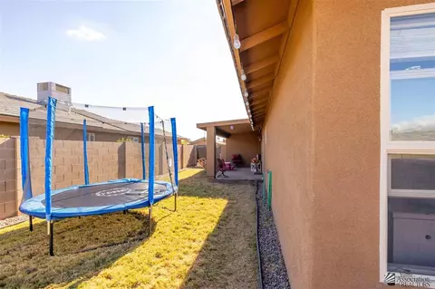 Exterior - 10128 E 33 Pl, Yuma, AZ 85365 photo 3 of 4