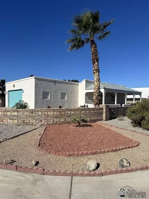 Exterior - 13890 E 49 Ln, Yuma, AZ 85367 photo 4 of 8