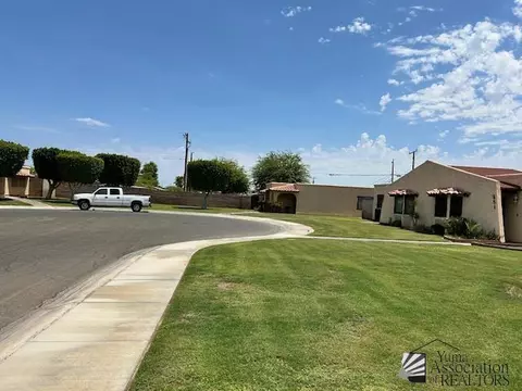 Exterior - 641 E 25 Pl, Yuma, AZ 85365 photo 2 of 5