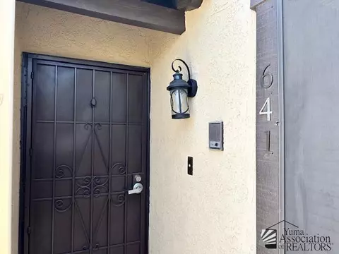 Entry Way - 641 E 25 Pl, Yuma, AZ 85365 photo 1 of 5
