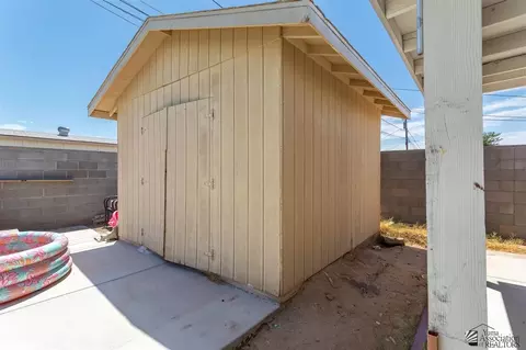 Exterior - 1163 E Corona Dr, Yuma, AZ 85365 photo 5 of 7