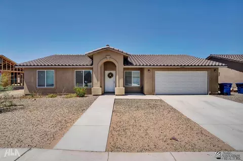 7680 E 43 St, Yuma, AZ 85365