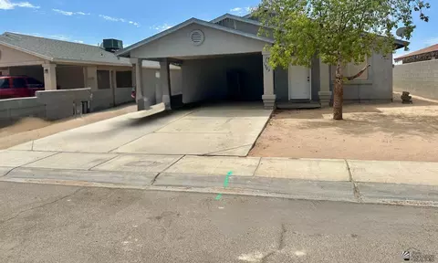 1963 E Rolish St, San Luis, AZ 85336