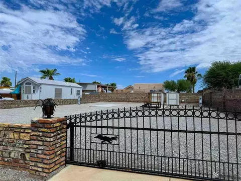 9566 E 33 Pl, Yuma, AZ 85365