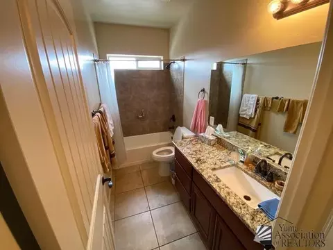Bath - 11301 S Sally Dr, Yuma, AZ 85367 photo 1 of 4