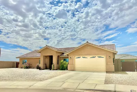 4604 S Lora Lee Ave, Yuma, AZ 85365