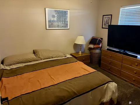 Bedroom - 10129 E 33 Pl, Yuma, AZ 85365 photo 2 of 3