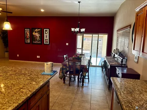 Dining - 10129 E 33 Pl, Yuma, AZ 85365 photo 1 of 1