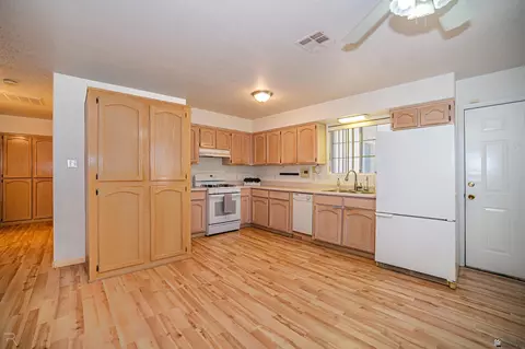 13616 E 52 St, Yuma, AZ 85367 photo 6