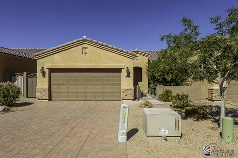 2736 S Evenfall Dr, Yuma, AZ 85365
