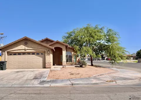 1474 E Los Olivos Dr, San Luis, AZ 85336