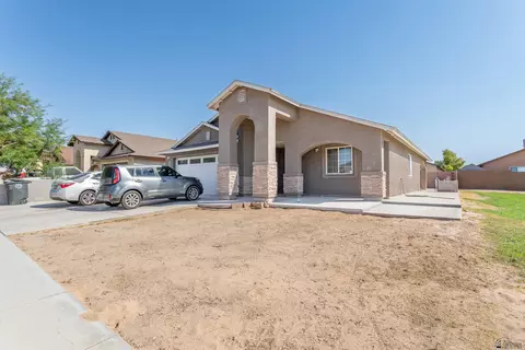 3759 Udall Ln, San Luis, AZ 85349