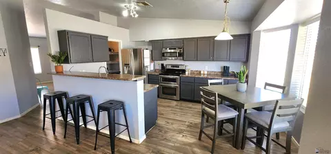 Kitchen - 6334 E 44th Pl, Yuma, AZ 85365 photo 1 of 4