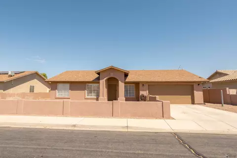6334 E 44th Pl, Yuma, AZ 85365