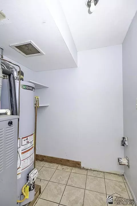 1307 E Morrison St, Yuma, AZ 85365 photo 4