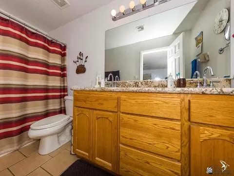 Bath - 14193 E 50 St, Yuma, AZ 85367 photo 3 of 5