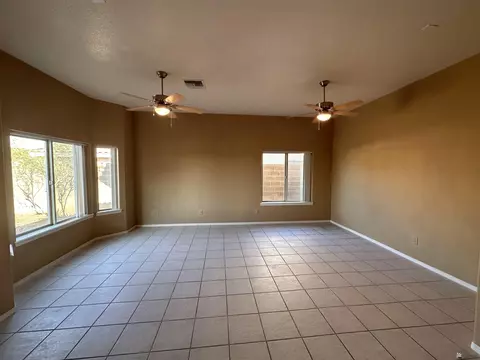 10681 E 39 St, Yuma, AZ 85365 photo 4
