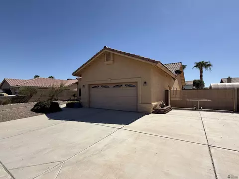 10681 E 39 St, Yuma, AZ 85365 photo 2