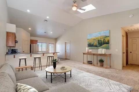 9033 E 31 Ln, Yuma, AZ 85365 photo 2