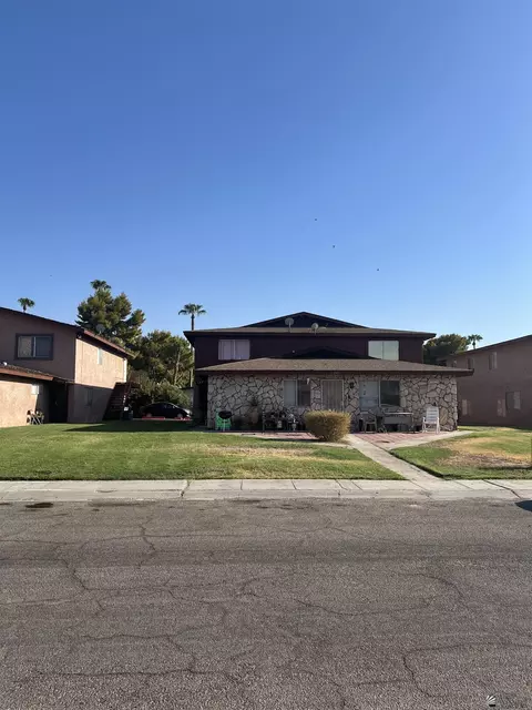 1243 W 20 Pl, Yuma, AZ 85364