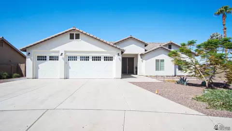 2238 South 43rd Drive # 10, 10 East, AZ 85365