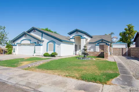 10688 E 37 St, Yuma, AZ 85365