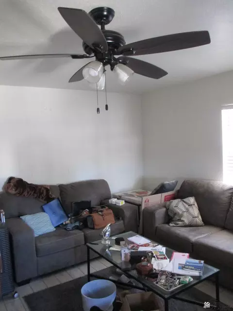 Living - 2025 E 25 Pl, Yuma, AZ 85365 photo 1 of 1