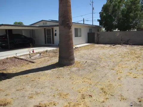 Exterior - 2025 E 25 Pl, Yuma, AZ 85365 photo 4 of 4