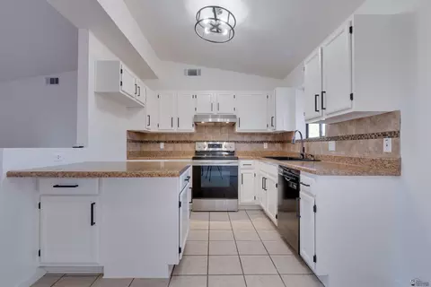 13447 E 44 Dr, Yuma, AZ 85367 photo 8