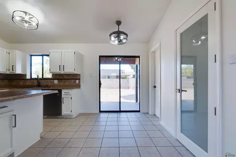 13447 E 44 Dr, Yuma, AZ 85367 photo 6