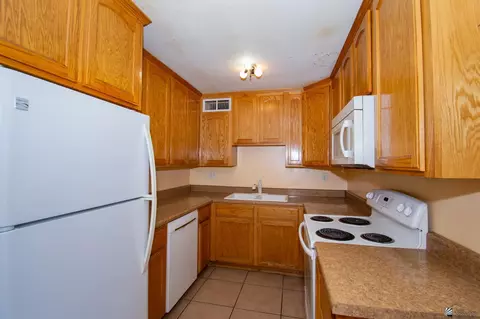 916 E La Mesa St, Yuma, AZ 85365 photo 6