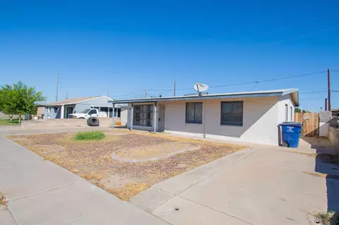 916 E La Mesa St, Yuma, AZ 85365 photo 4