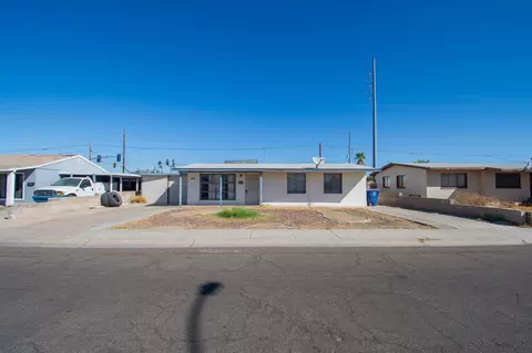 916 E La Mesa St, Yuma, AZ 85365 photo 1