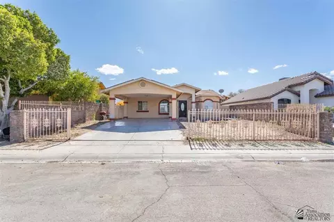 1449 E California St, San Luis, AZ 85349