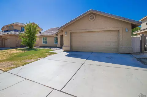 309 E 12 St, Somerton, AZ 85350 photo 2