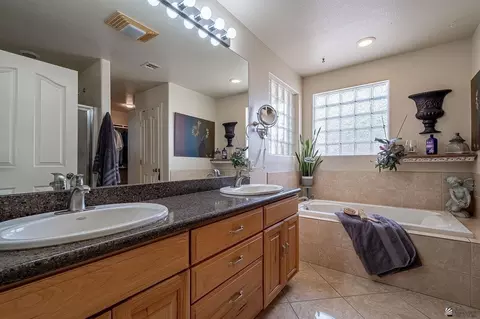 Bath - 13364 E 53 St, Yuma, AZ 85367 photo 1 of 5
