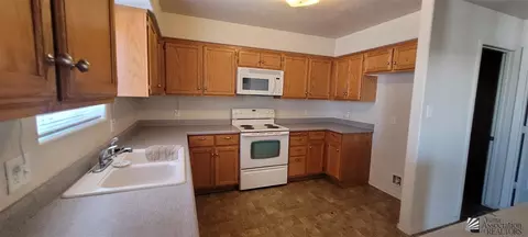 Kitchen - 6164 E 43 Pl, Yuma, AZ 85365 photo 1 of 2