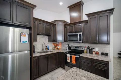 Kitchen - 8725 E 41 Ln, Yuma, AZ 85365 photo 1 of 4