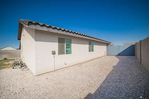 Exterior - 8725 E 41 Ln, Yuma, AZ 85365 photo 6 of 10