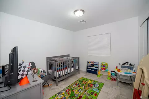 Bedroom - 8725 E 41 Ln, Yuma, AZ 85365 photo 4 of 4