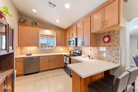 38173 E Pearl Dr, Roll, AZ 85347 photo 9
