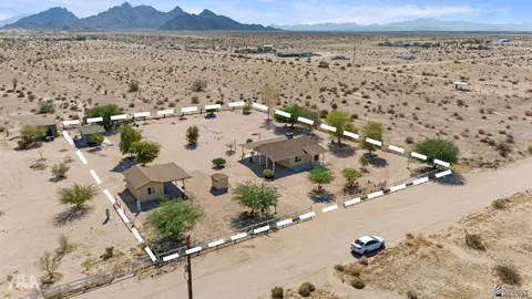 38173 E Pearl Dr, Roll, AZ 85347