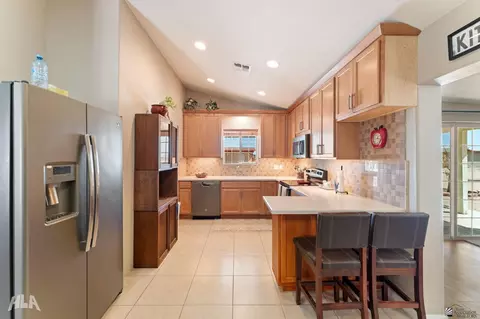 38173 E Pearl Dr, Roll, AZ 85347 photo 8