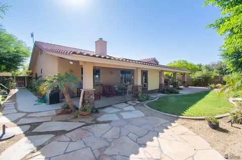 Exterior - 4180 E County 15 St, Yuma, AZ 85365 photo 7 of 11