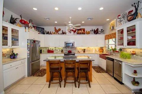 Kitchen - 4180 E County 15 St, Yuma, AZ 85365 photo 3 of 6