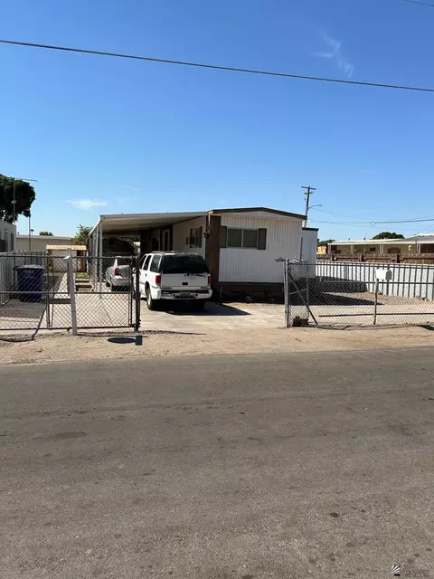 1008 S Magnolia Ave, Yuma, AZ 85364