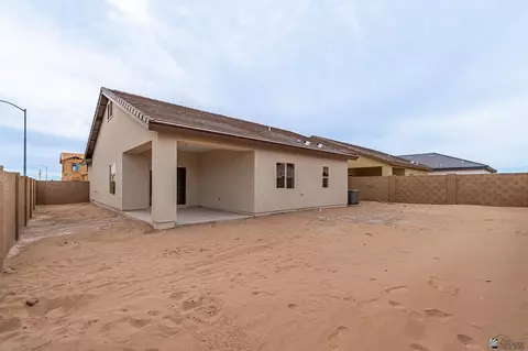 Exterior - 7984 E 34 Ln, Yuma, AZ 85365 photo 4 of 7