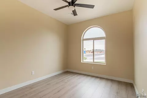 Bedroom - 7984 E 34 Ln, Yuma, AZ 85365 photo 5 of 6
